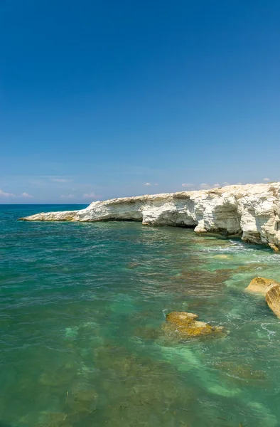 Vista Las Rocas Con Agua Mar Transparente — Foto de Stock