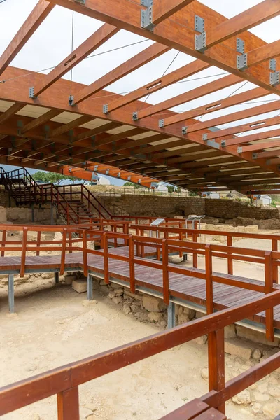 Puente Madera Con Techo Día Verano —  Fotos de Stock