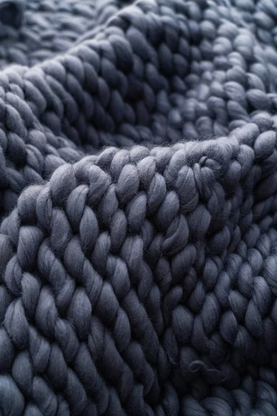 Grande couverture en laine mérinos tricotée à la main, fil super épais, t — Photo