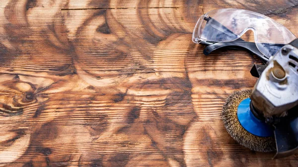 Hintergrund polierte Holzschleifer Schleifscheibe und Sicherheitsglas — Stockfoto