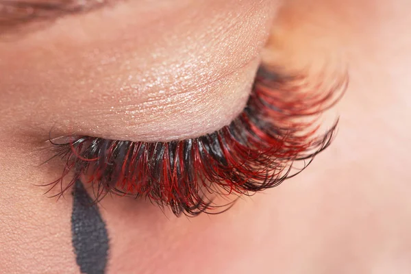 Belle macro photographie de l "œil d'une femme avec maquillage de lon — Photo