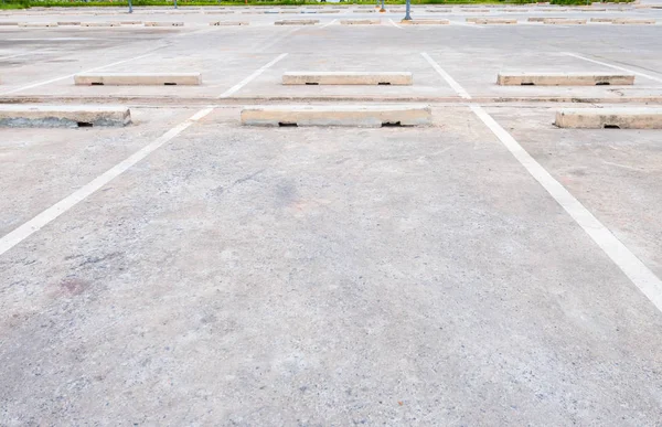 Leerstand Für Autos Parkplätze Freien — Stockfoto