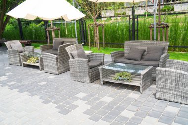  modern mobilya rattan koltuklar ve masa Bahçe, açık ayarla .