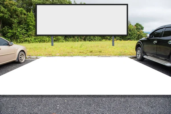 Estacionamento Livre Outdoor Branco Vazio Piso Branco Espaço Branco Para — Fotografia de Stock