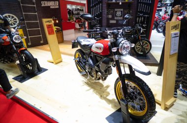 Bangkok, Tayland - 06 Nisan 2019: Ducati motosiklet bölgesi, 06 Nisan 2019 tarihinde Bangkok, Tayland'da 40.Bangkok Uluslararası Motor Show'da gösterildi..