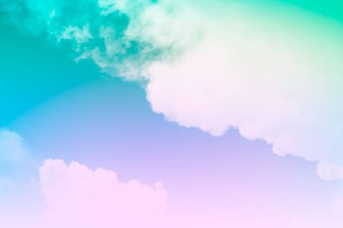 Güzel renkli gökyüzü pastel için arka plan beyaz bulutlar ile .