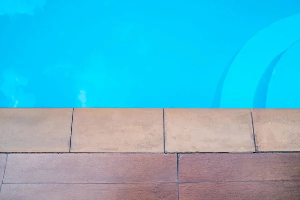 Hermosa Agua Azul Piscina Para Fondo — Foto de Stock