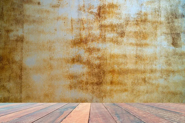 オレンジ錆びた鉄の壁と木製の床 テキストと画像の空白スペース ヴィンテージの壁紙 — ストック写真