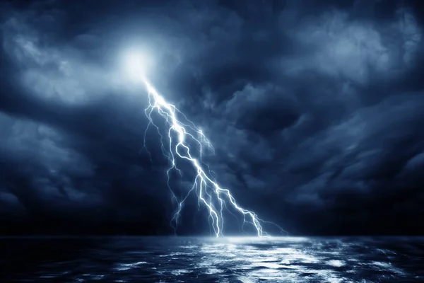 Καταιγίδα Πάνω Από Μαύρη Θάλασσα Κοντά — Φωτογραφία Αρχείου