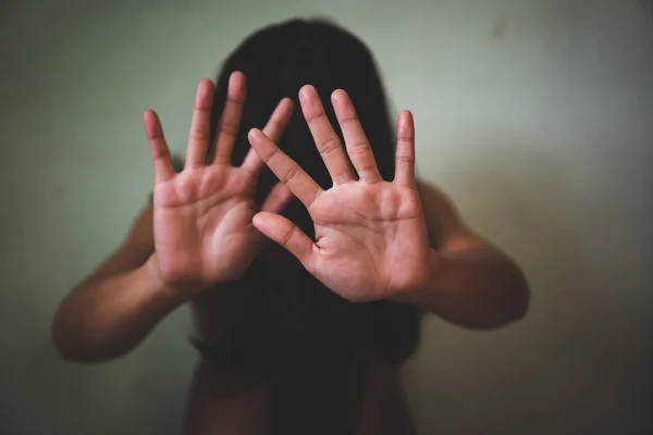 Women bondage lift hands against violence against women, interna — 스톡 사진