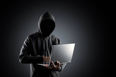 Siber suçlar, hackleme ve teknoloji suçları. la ile hiçbir yüz hacker