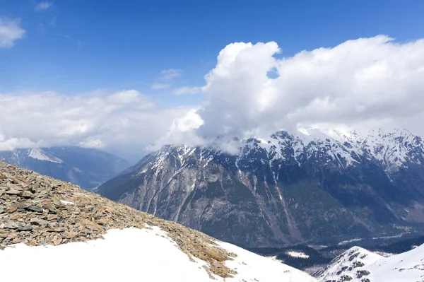 Montagnes Caucase Printemps Journée Ensoleillée Les Paysages Montagne Caucase 2018 — Photo