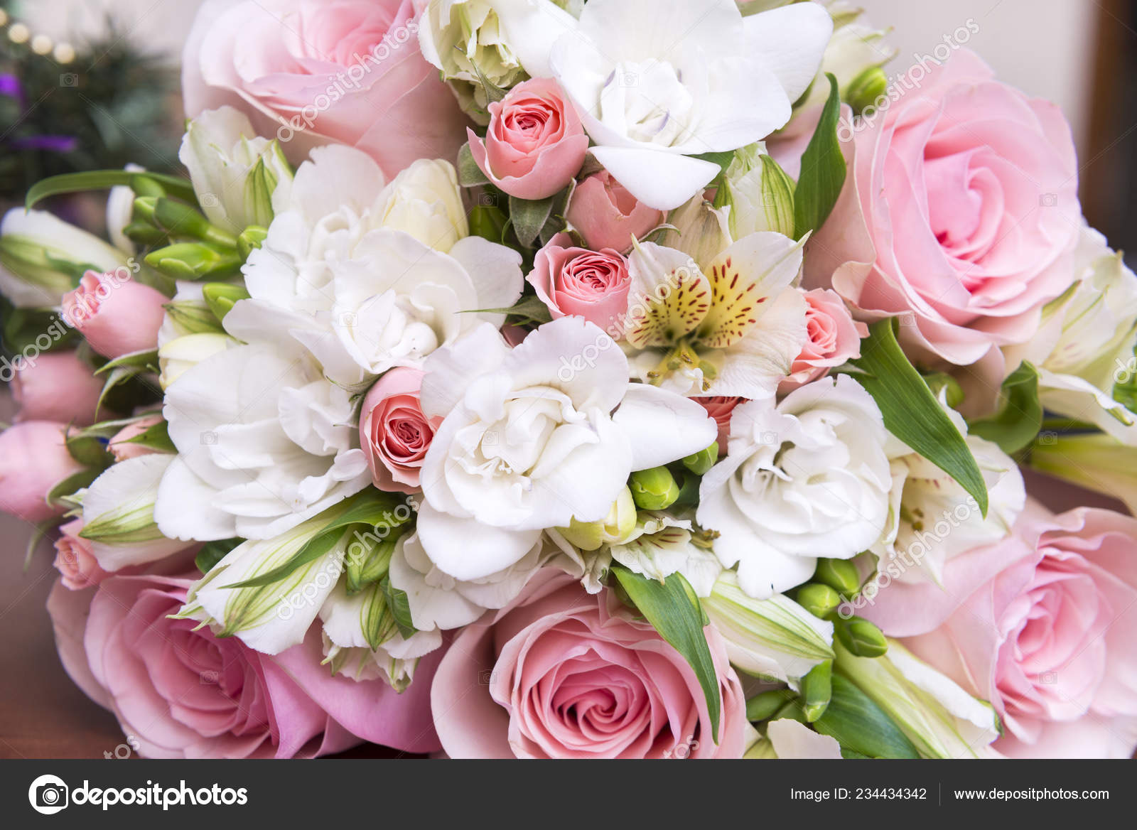 婚礼花束粉红色的玫瑰和白色的免费 图库照片 C Elenaboronina111 Gmail Com