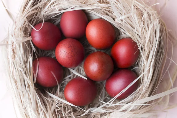 Muchos Huevos Rojos Nido Pascua Huevos Cocidos — Foto de Stock