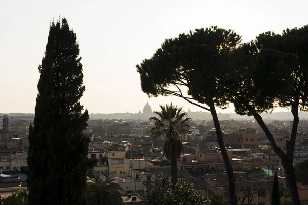 Vista superior de Roma ao pôr do sol — Fotografia de Stock