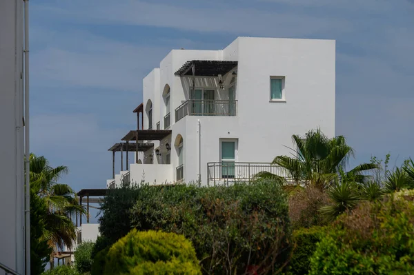 Kıbrıs 'ta Akdeniz Tarzı Beyaz Kıyı Kasabaları