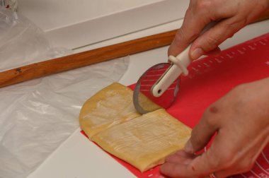 Ev Yapımı Parker Ev Ekmekleri İçin Öksürük Hazırlanıyor