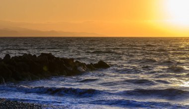 Kıbrıs 'ın batısında Akdeniz Sahil Hattı