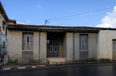 Lefke Kıbrıs 'ta Geleneksel Taş Evleriyle Dar Sokak