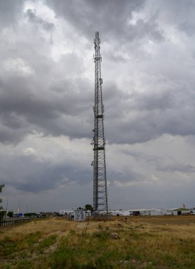 Kıbrıs Rum Kesimi 'ndeki Mobil İletişim Kulesi