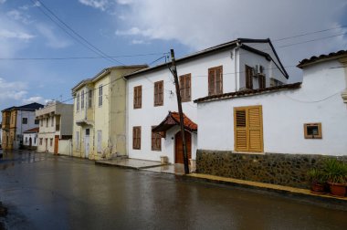 Kıbrıs 'ta Dar Taş Sokak' ta Yağmurlu Gün