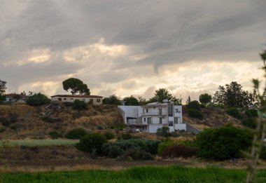 Kıbrıs 'ta Dağ Geçmişli Konut