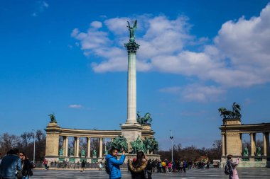 Budapeşte / Macaristan 19.Mart 2019 fotoğraf Kahramanları veya Geshek Tere alanında