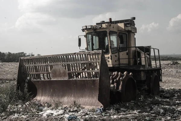 Kiev Ukraine September 2019 Photo Bulldozer Garbage Landfill Number — Stock Photo, Image
