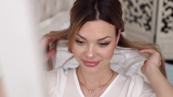 chamtivost macbeth vedla k pádu člověka Cheeky dívky sexy fotky