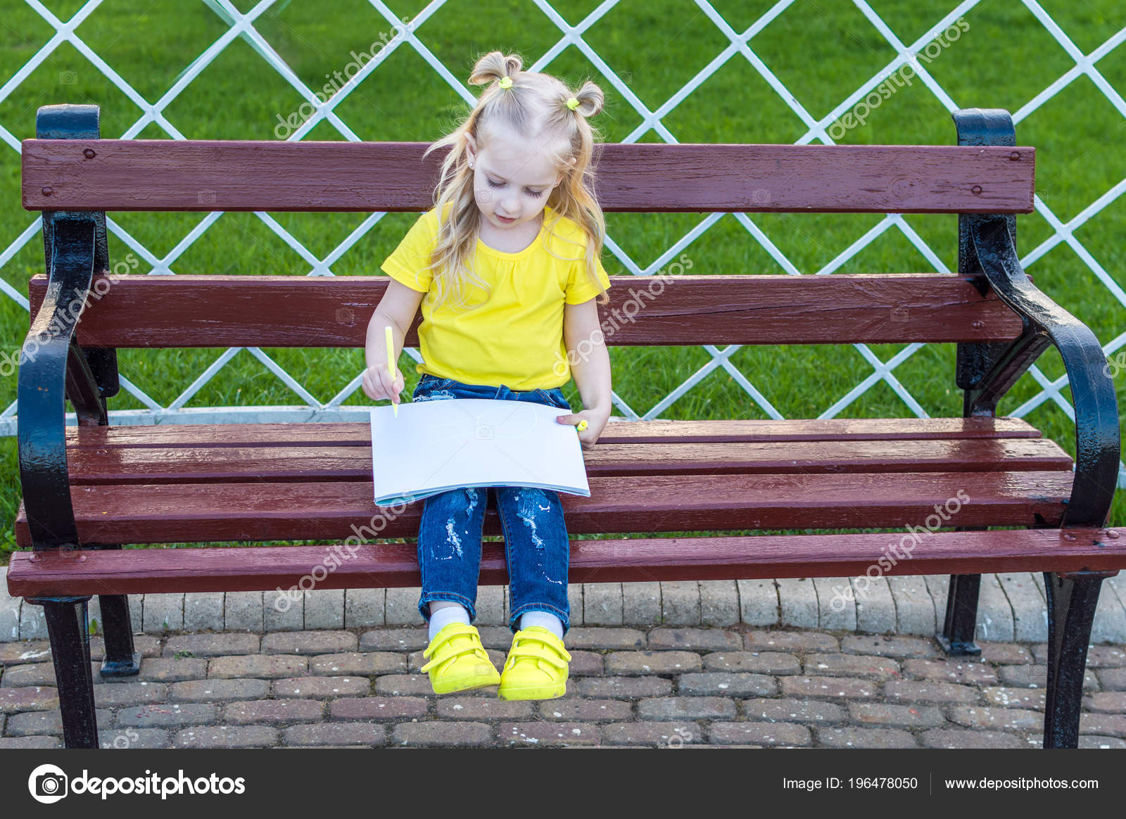Little Girl Draws Park Bench Concept Children Creativity Stock
