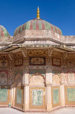 Amber Kalesi ve Jaipur Sarayı, Hintli ve yerli turistler