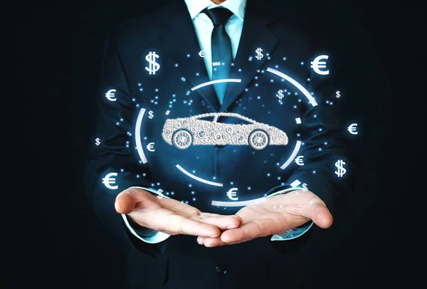 車と通貨記号を保持している実業家 購入する車のコンセプト — ストック写真