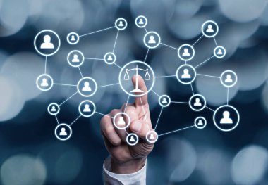 El basarak Adalet ve sosyal ağ insanlar ölçekler. Internet üzerinde iş adalet