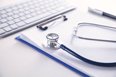 İşyeri bir doktor ofisi. Tıp kavramı