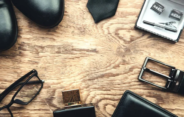 Accesorios Para Hombre Sobre Fondo Madera — Foto de Stock