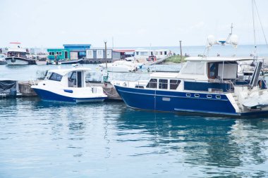 Güzel manzara. Batum, Gürcistan 2018. Deniz tekneler