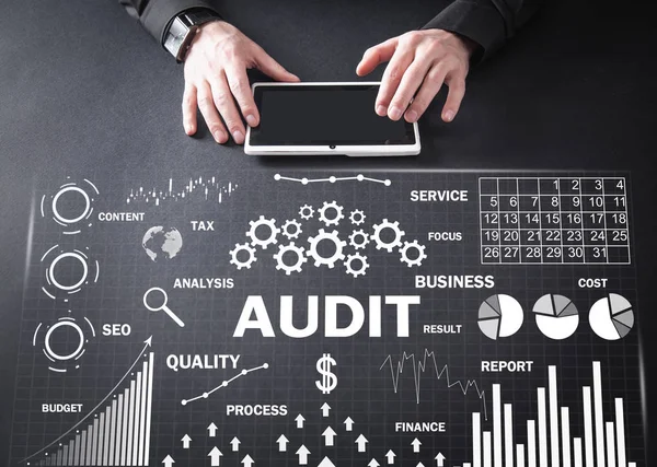 Auditoría. Gráficos de negocios con palabras. Concepto empresarial — Foto de Stock