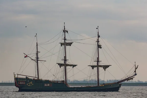 カンペン、オランダ - 2018 年 3 月 30 日: 東インド貿易船 Soeverei — ストック写真
