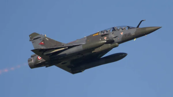 Francuskie Siły Powietrzne Dassault Mirage 2000 Podczas Ćwiczeń Fryzyjski Flaga — Zdjęcie stockowe