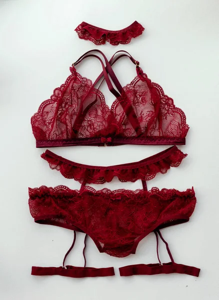 Röda Lacy Underkläder Vit Bakgrund — Stockfoto