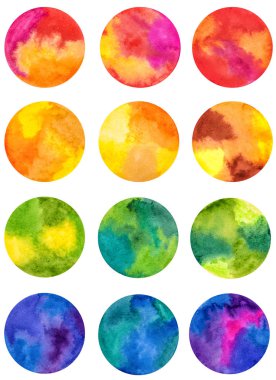 Islak kağıt üzerine suluboya renkli geometrik figürler daireler kümesi. Degrade Aquarelle renkli çıkartmalar radyal formunun topluluğu.