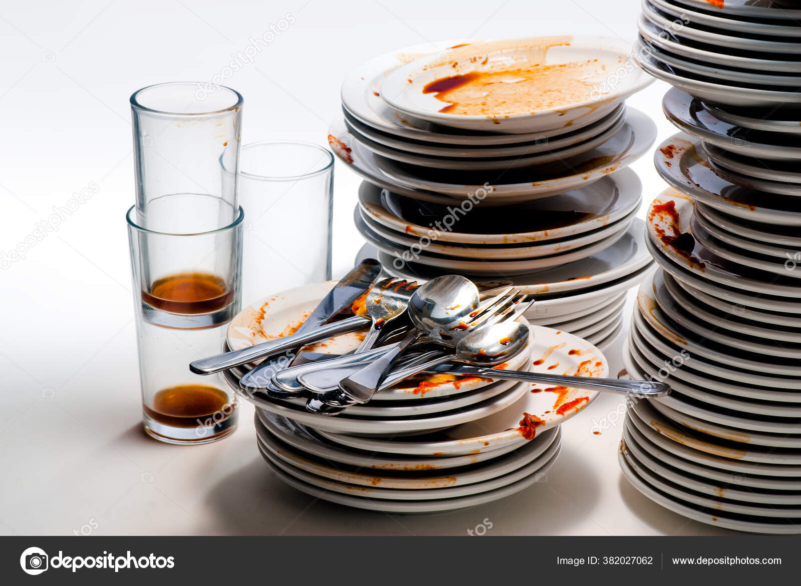 Stack Dirty Dishes
