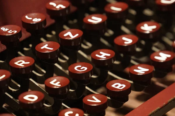 Red Old Retro Vintage Antique Typewriter — Stock Photo, Image