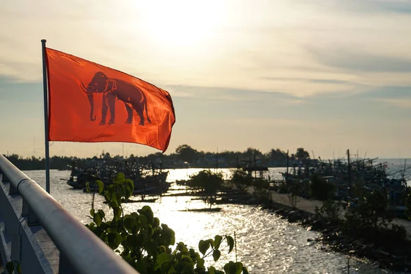 Bridge River Sea Morning Sun Rise Boat Elephant Flag Thailand — Stock Photo, Image