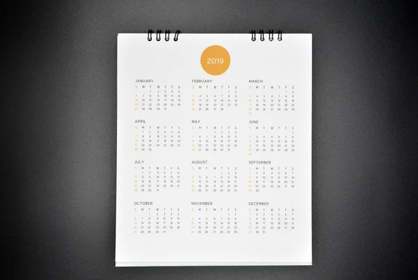 Minimal Calendar 2019 Mockup Black Background — Stock Photo, Image