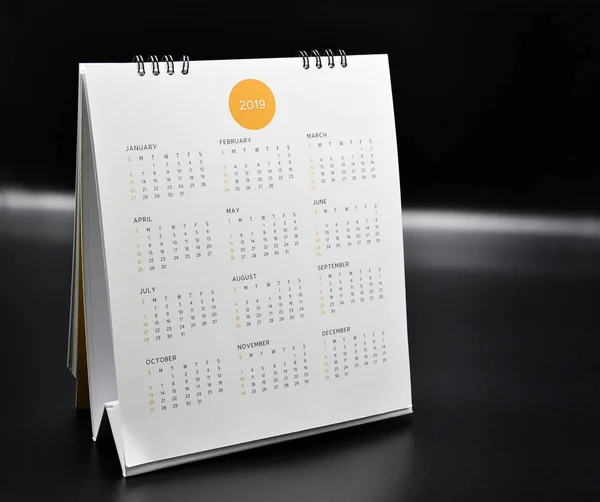 Minimale Kalender 2019 Mockup Zwarte Achtergrond — Stockfoto