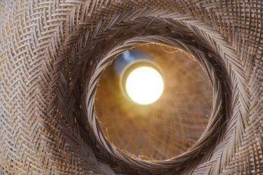 Tay bambu modern ahşap lambayı kapat