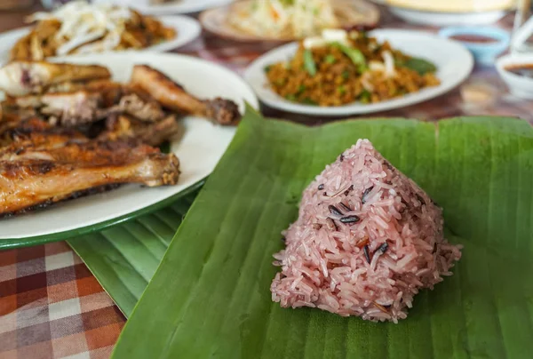 muz yaprak Tay geleneksel gıda yapışkan pirinç