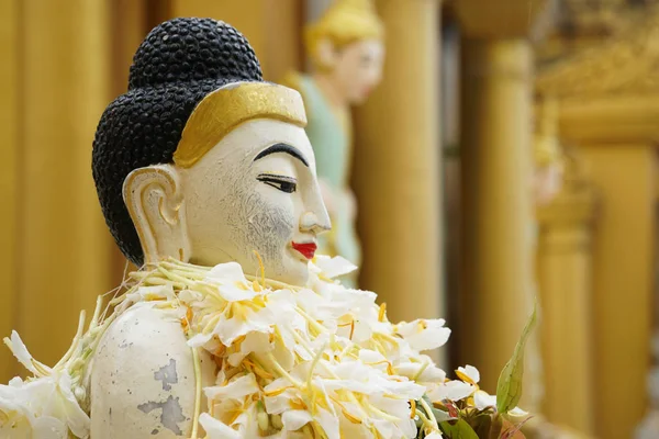 缅甸大佛寺佛像 — 图库照片