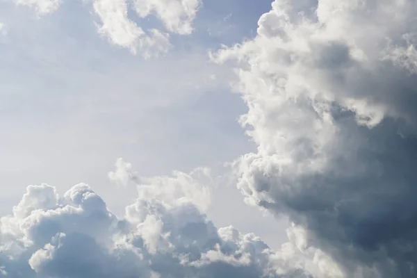 Céu Azul Nublado Nascer Sol — Fotografia de Stock